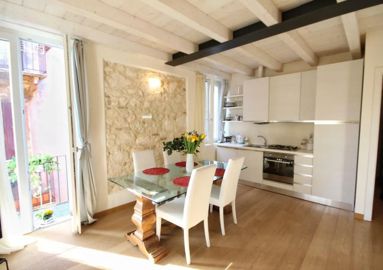 Casa Angie Lejlighed Verona